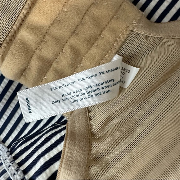 CACIQUE SWIM Women’s Size 44C Bikini Top Striped Underwire Ruffled Padded - Picture 10 of 16